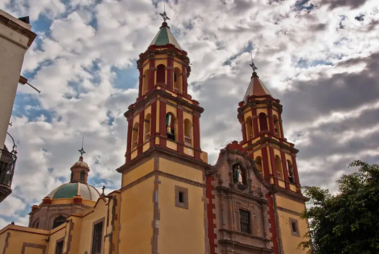 Templo Santuario Nuestra Señora de Guadalupe Diócesis de Querétaro