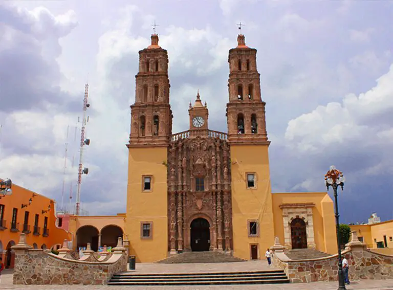 Parroquia Nuestra Señora De Los Dolores -Diócesis De Celaya - Horarios ...