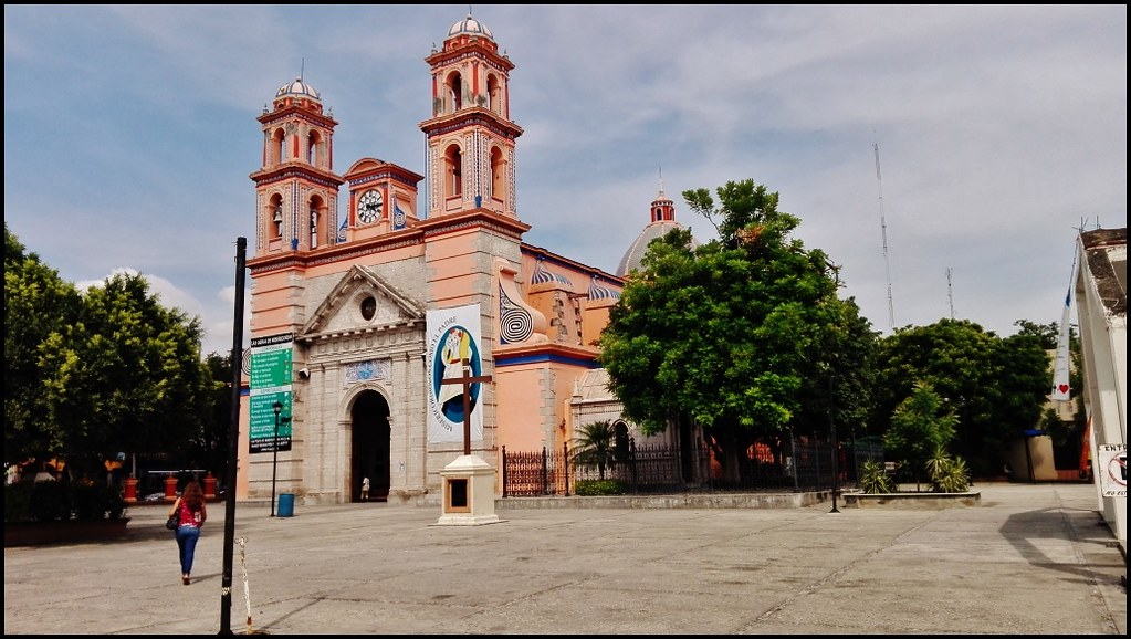 Parroquia San Francisco de Asís -Diócesis de Apatzingán - Horarios de misas  en Mexico
