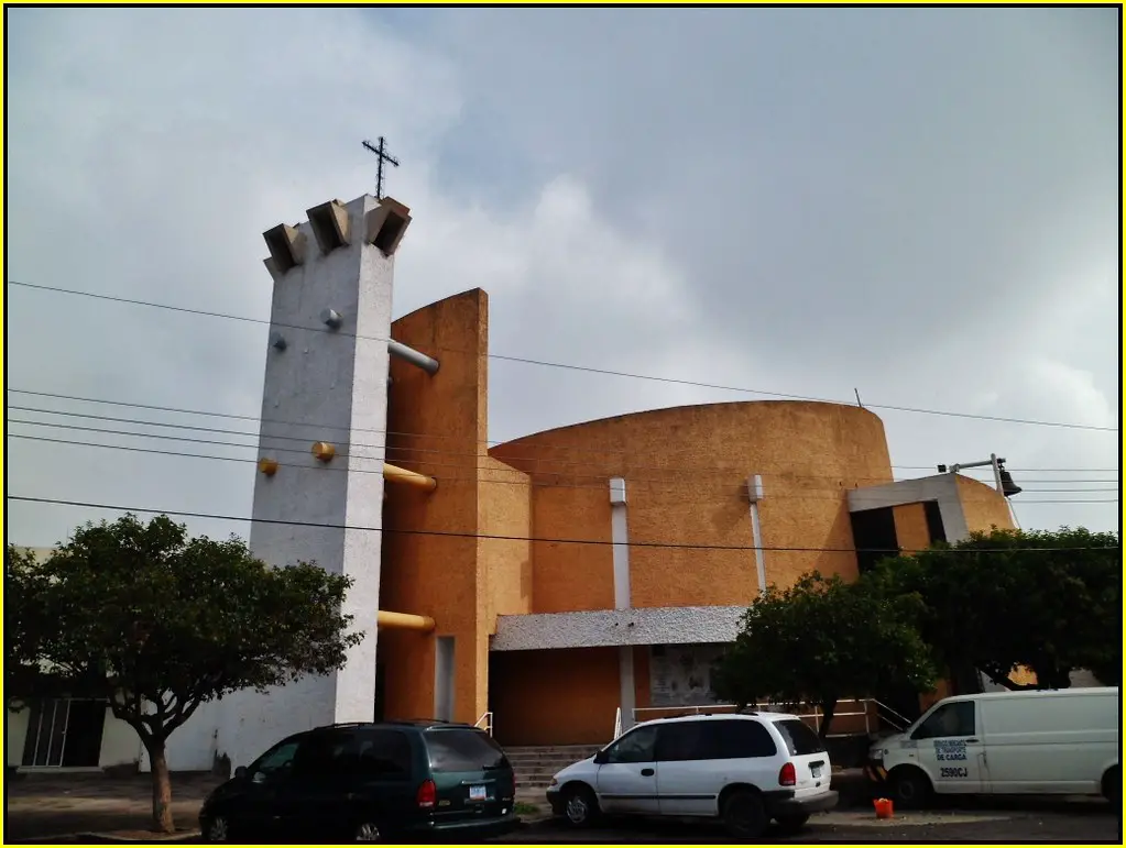Parroquia Santa María Reyna -Diócesis de Irapuato - Horarios de misas en  Mexico