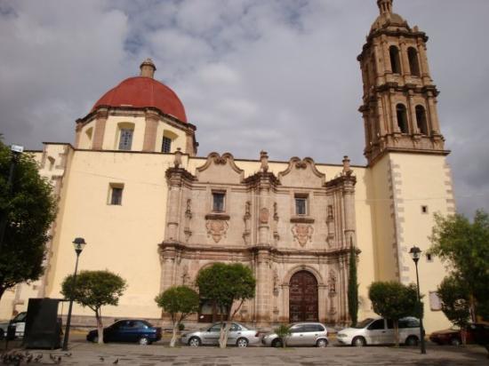 Templo Sagrada Familia Arquidiócesis De Durango Horarios De Misas En Mexico 2951