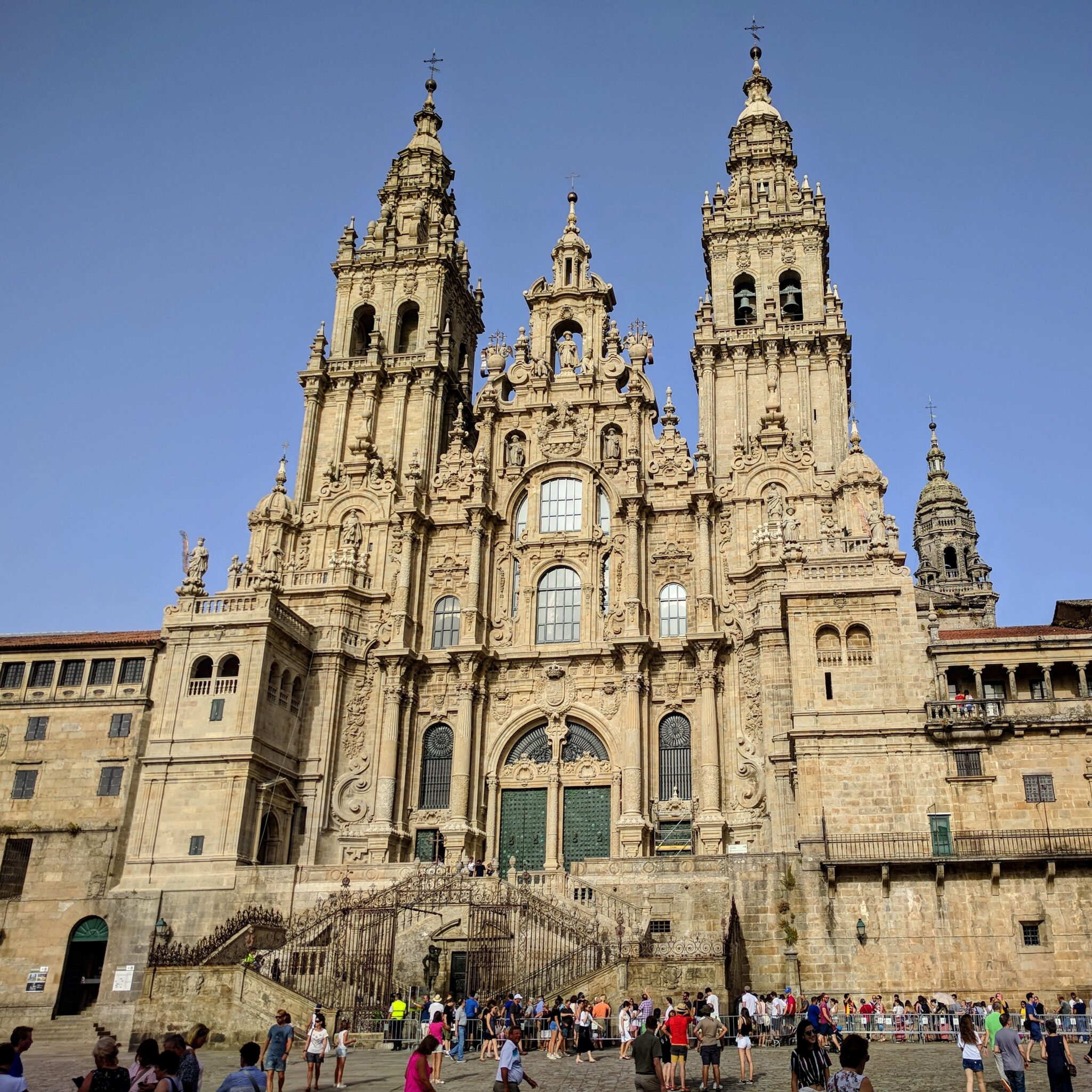 Catedral De Santiago , Santiago De Compostela - Horarios De Misas