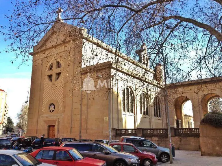 Parroquia De Cristo Rey , Pamplona - Horarios De Misas